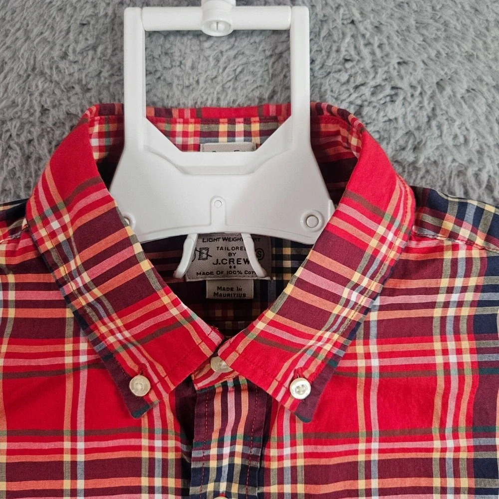 J Crew Shirt Men Small‎ Slim Fit Button Up Long Sleeve Red Plaid Lightweight -S